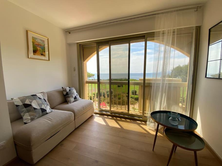 Sea-View - Wifi - Parking Apartment Six-Fours-les-Plages Exterior photo